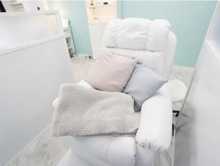 まつ毛エクステ・まつげパーマ・パリジェンヌ専門店 miel Beauty 【ミエル】の内観・外観2