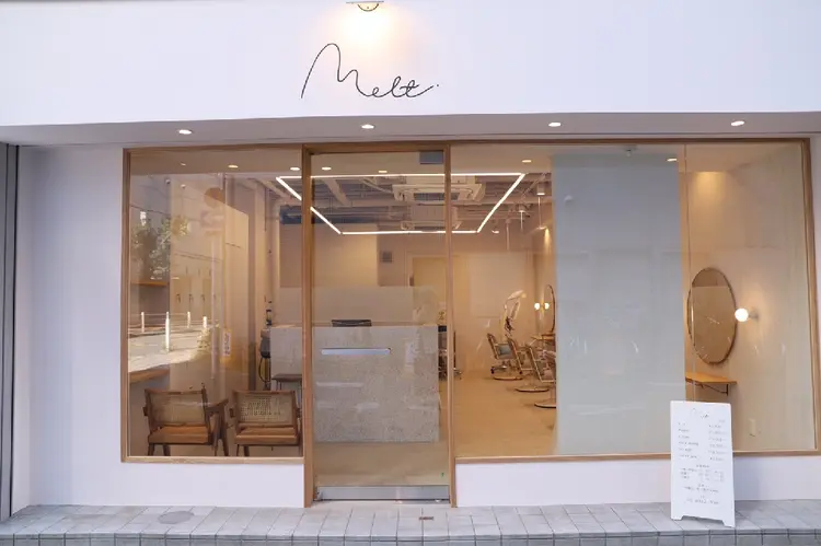melt 京橋店の内観・外観1