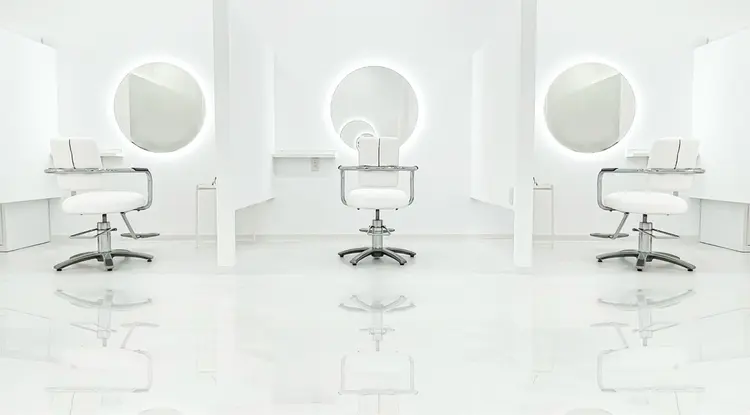 aini天王寺アポロ店の内観・外観2