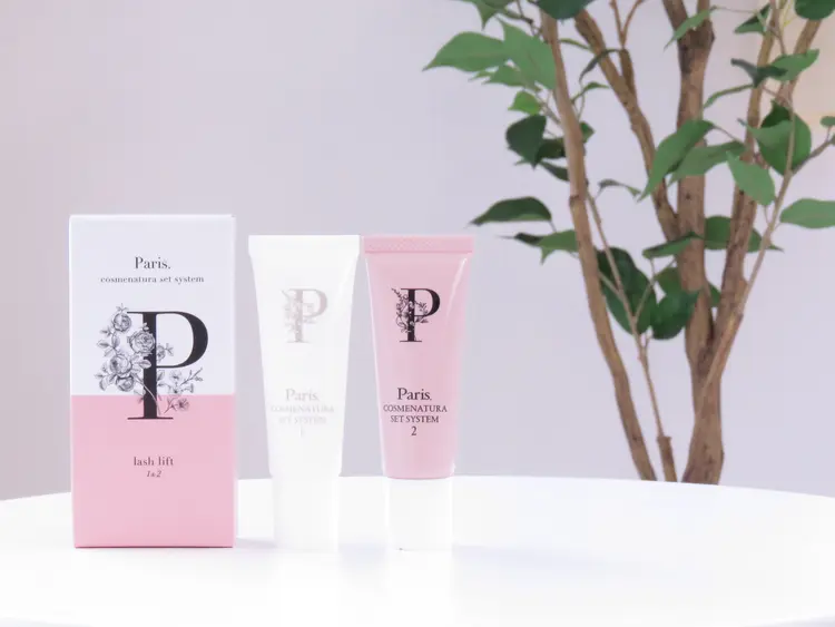 Eyelash&Eyebrow salon Threeの内観・外観3