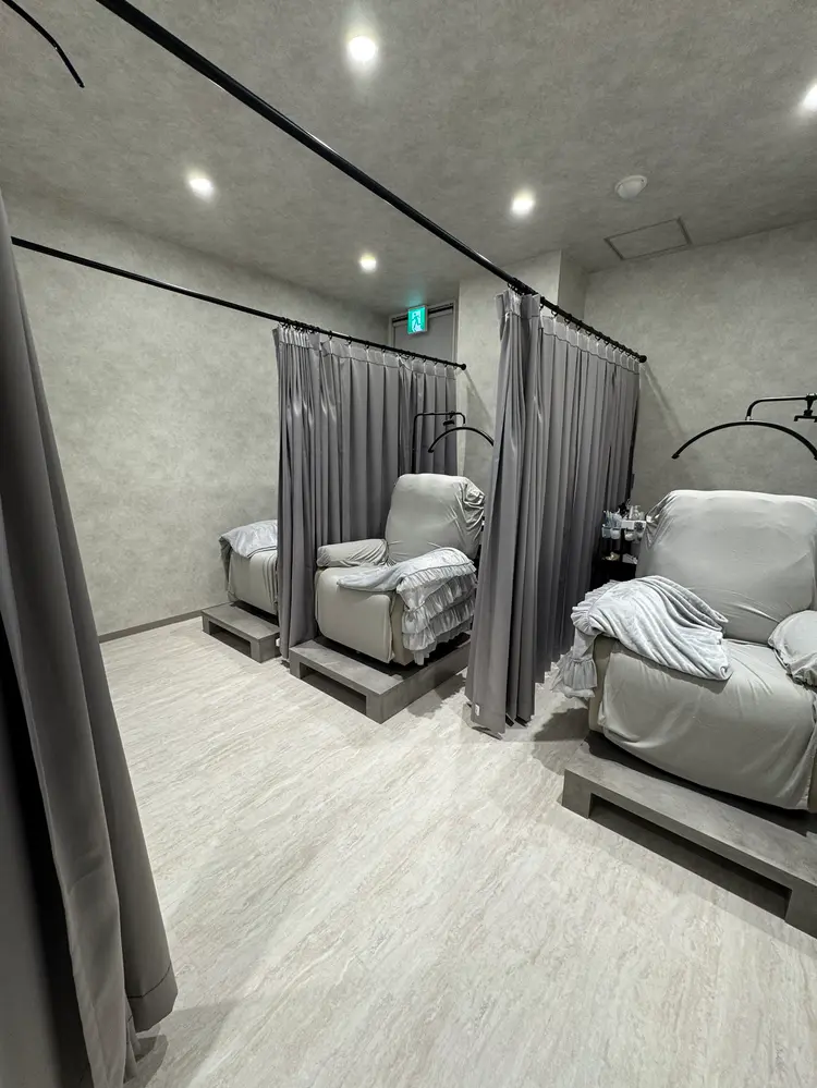 nya-meluxe+eyesalon 茅ヶ崎店の内観・外観3