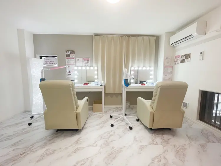 エクシアホワイトニング新小岩の内観・外観1