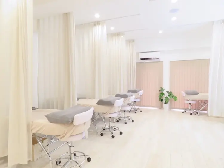 eyebrow  & eyelash  Ral.アイブロウアンドアイラッシュ　ラルの内観・外観1