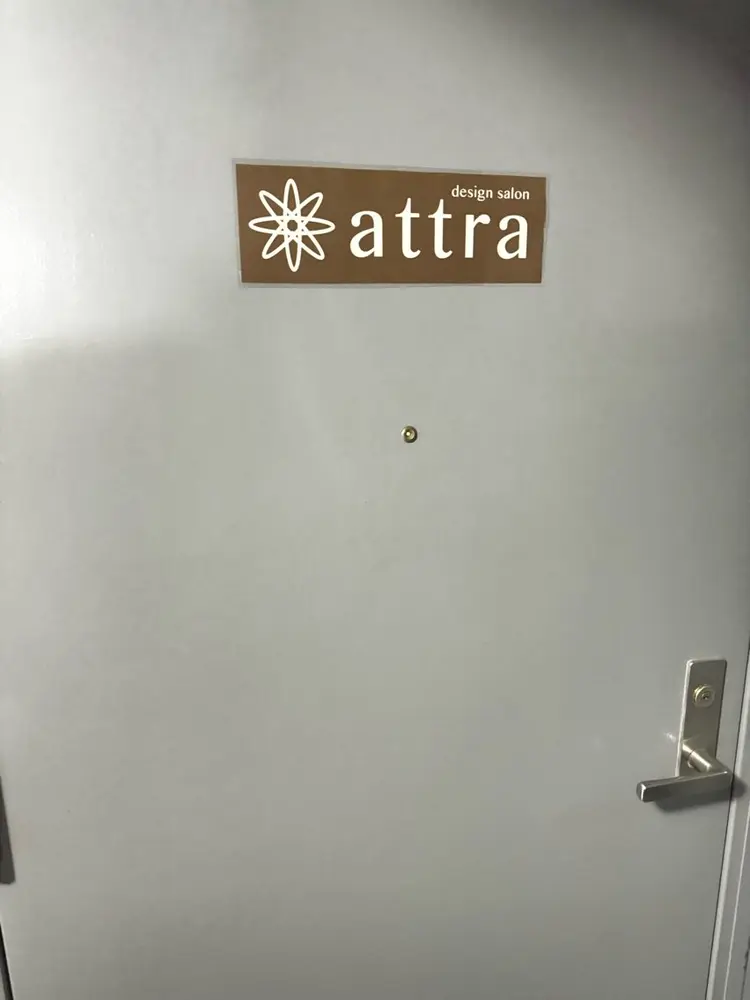 Design salon attra 柏店の内観・外観3