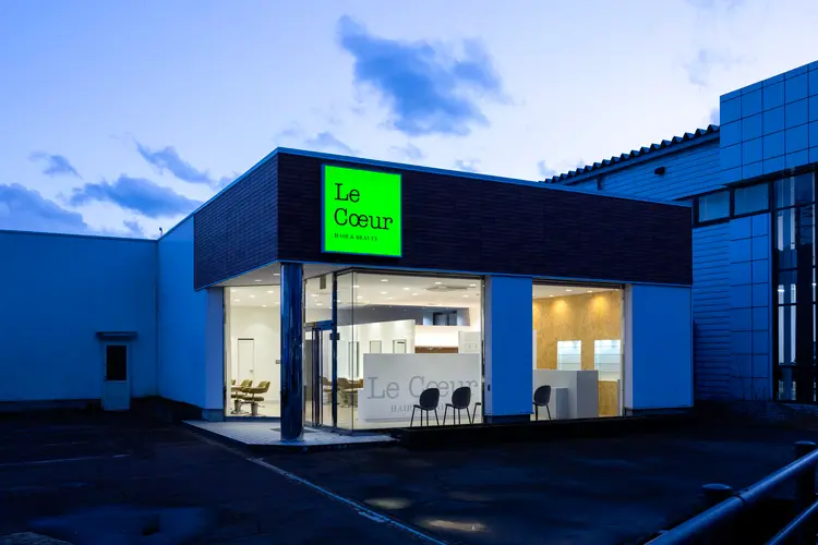 Lecoeur HAIR&BEAUTY 上越店の内観・外観1