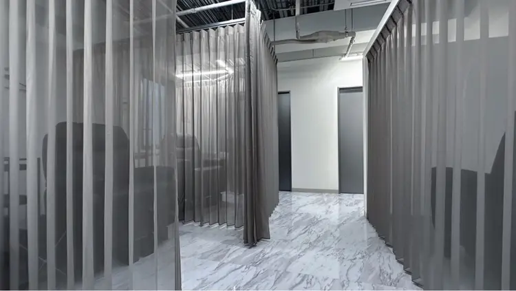 THREADの内観・外観2