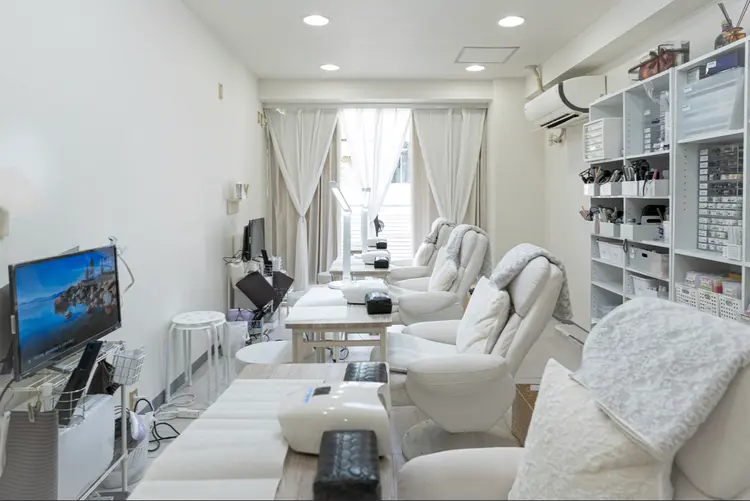 Minami Nailの内観・外観1