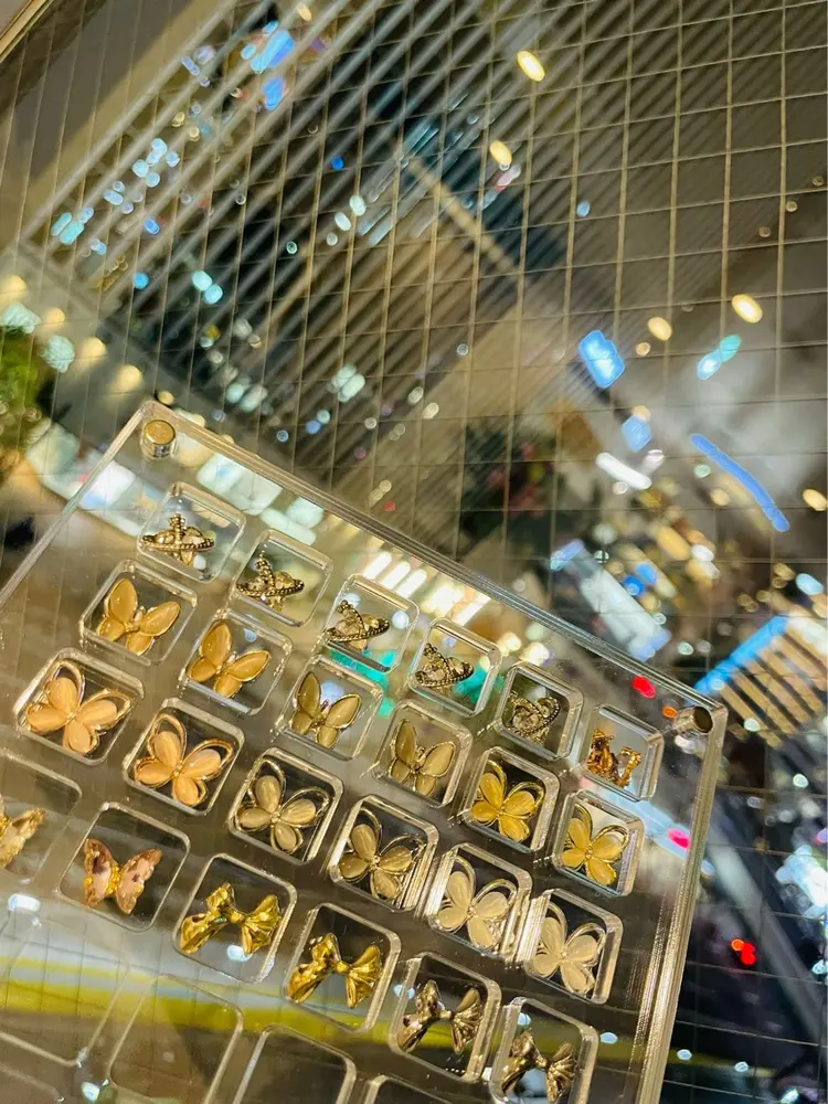 nail The Demure 銀座店の内観・外観3