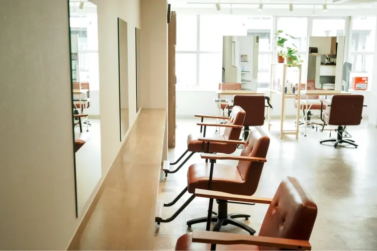 HAIRLABOの内観・外観2