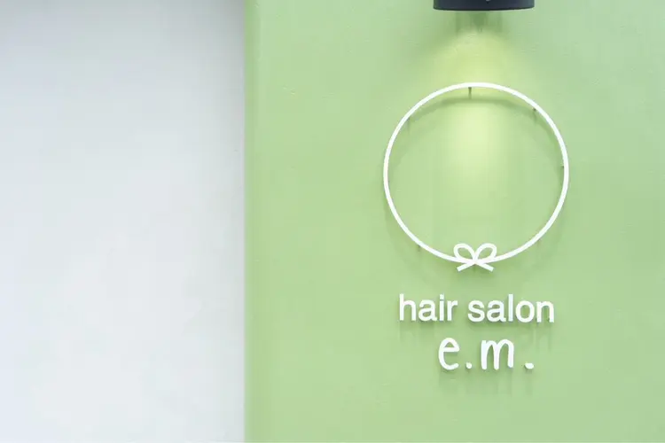 hair salon e.m.の内観・外観1
