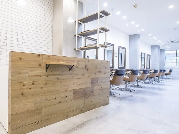 Cecil ︎︎hair広島本通店の内観・外観2