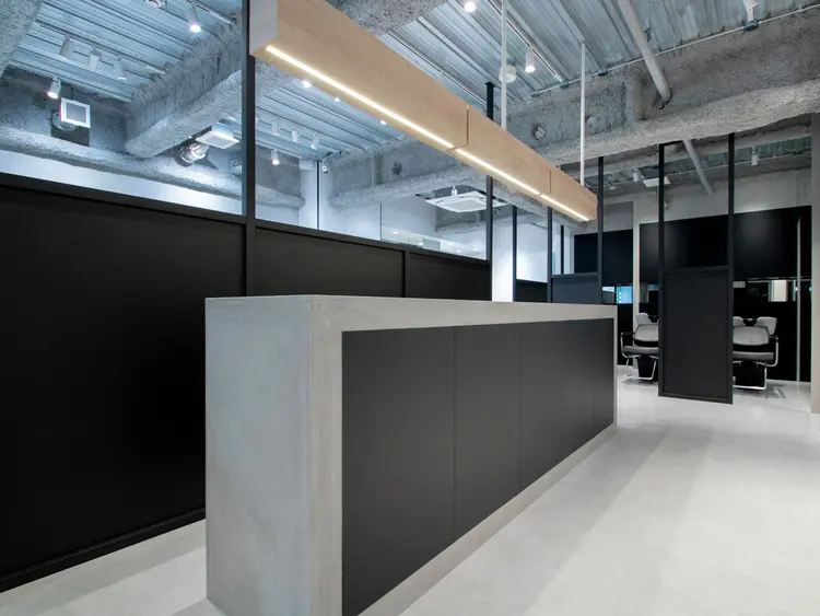 ITby ALBUM北千住店の内観・外観1