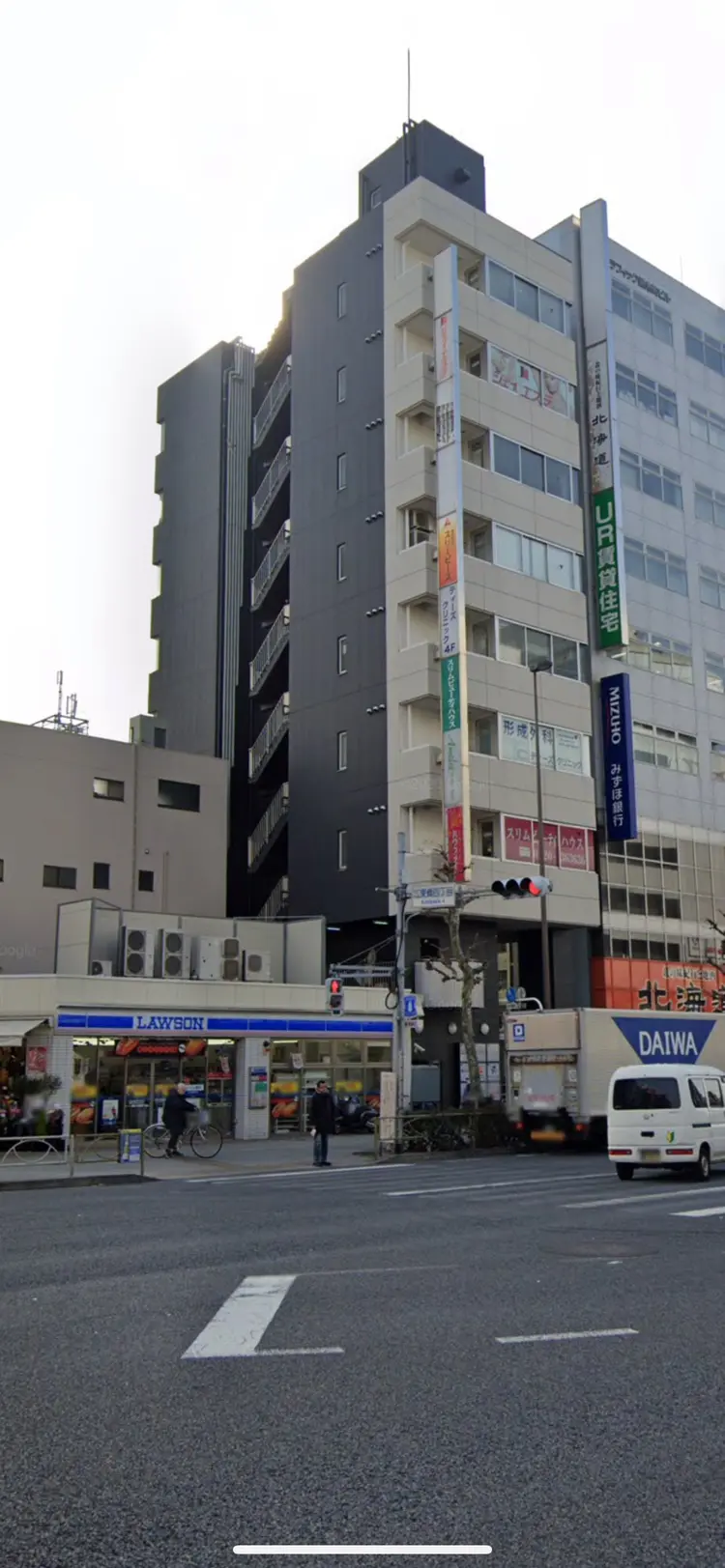 アメリの内観・外観1