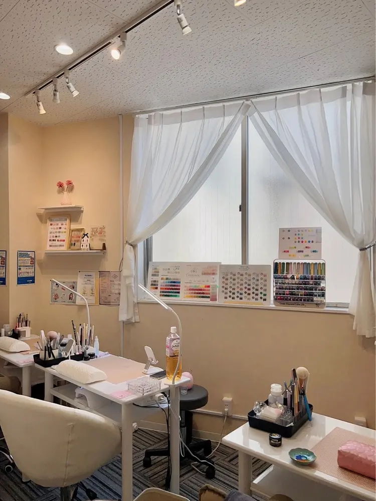 Niko nailサロン上野店の内観・外観2