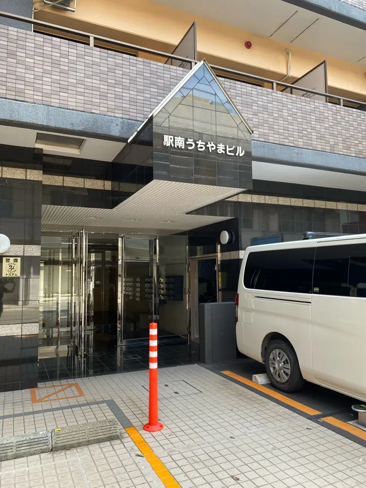 【まつ毛と眉毛の専門店】ViVREの内観・外観2