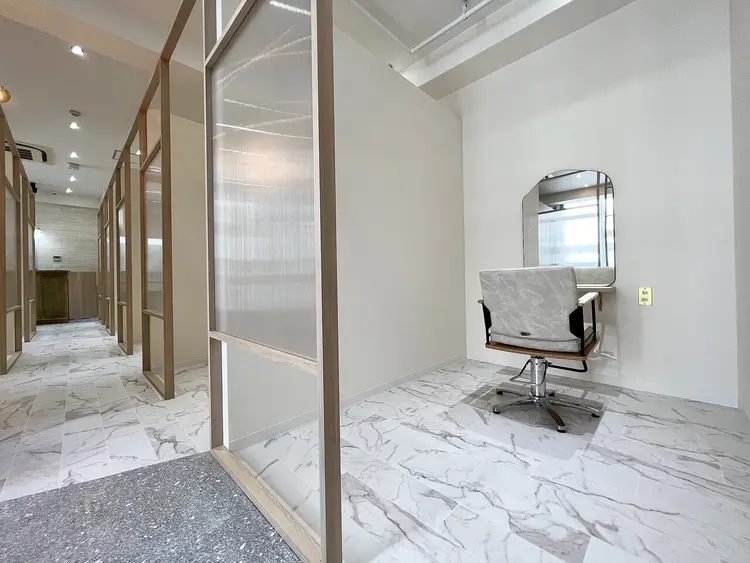 全席個室美容室 Zina 熊本 髪質改善&トリートメントの内観・外観2