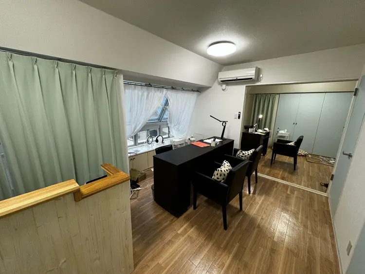 Design salon attra 柏店の内観・外観1