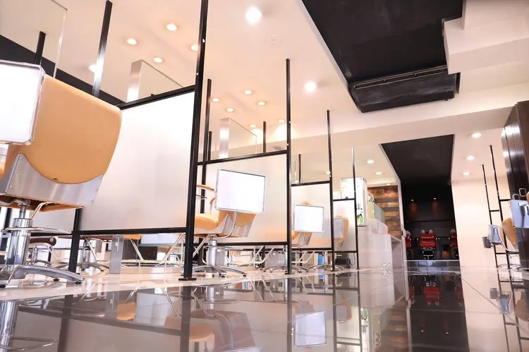 PROGRESS 聖蹟桜ヶ丘店の内観・外観2