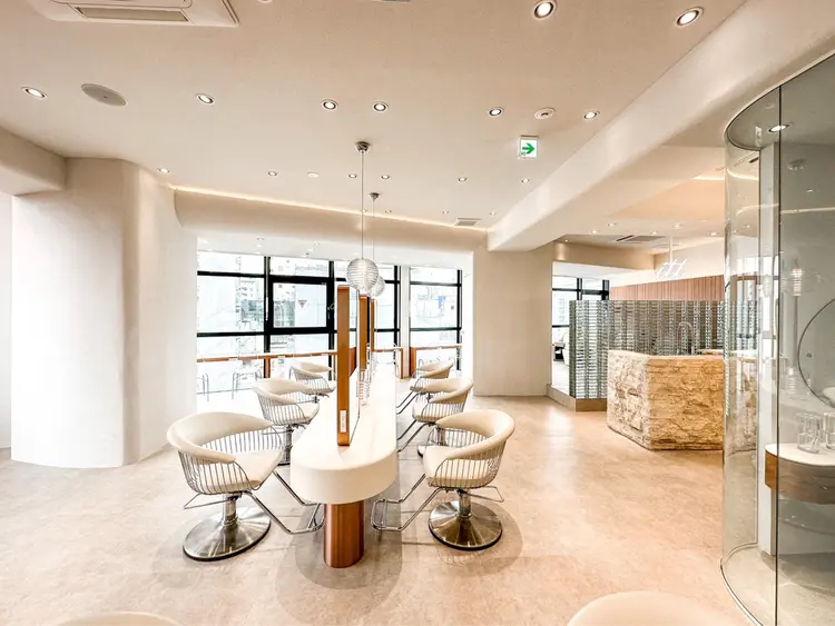 ill HAVANAの内観・外観1