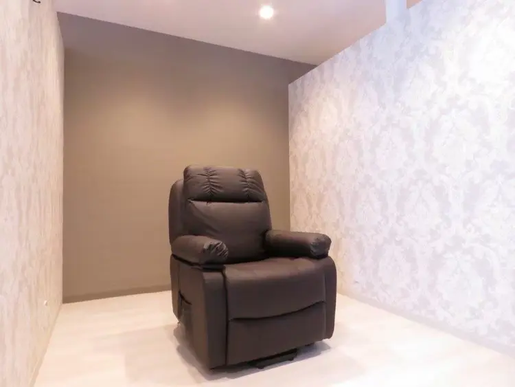 完全個室まつげ眉毛専門店eyelashsalonRey長崎浜町店の内観・外観2