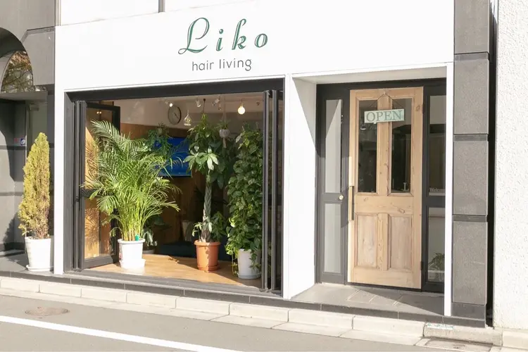 hair living Liko池袋東口店【ヘアーリビング　リコ】の内観・外観3