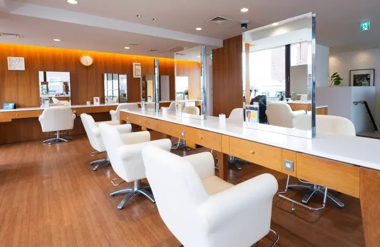 メンズ眉毛サロンラボ恵比寿代官山店の内観・外観2