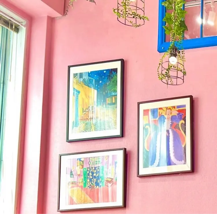 ニコネイルサロンワークスクールの内観・外観1