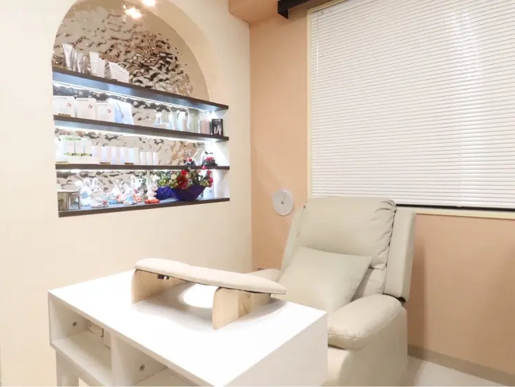 Aira salonの内観・外観1