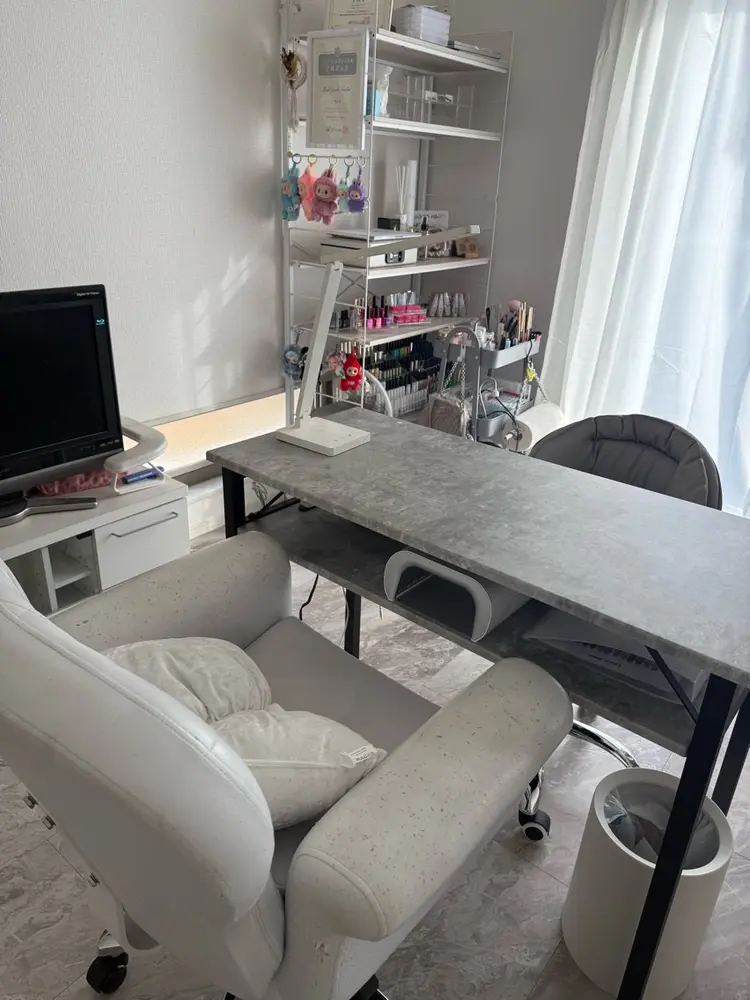 Luana nailの内観・外観1