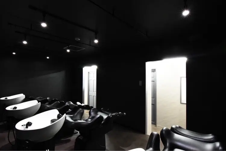 FRAME＋spa&hair roomなんば駅前店の内観・外観3