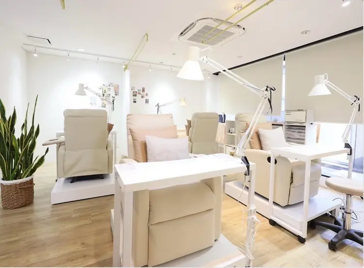 HARP Eyelash&Nailの内観・外観1