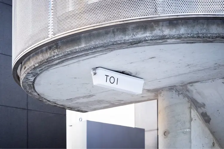 TOIの内観・外観1