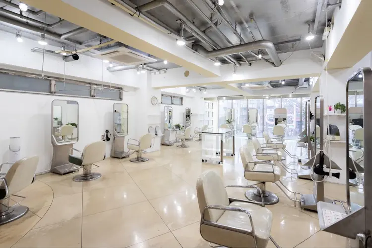 bool（ブール）の内観・外観1