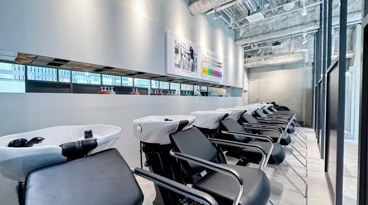 ALBUMの内観・外観3