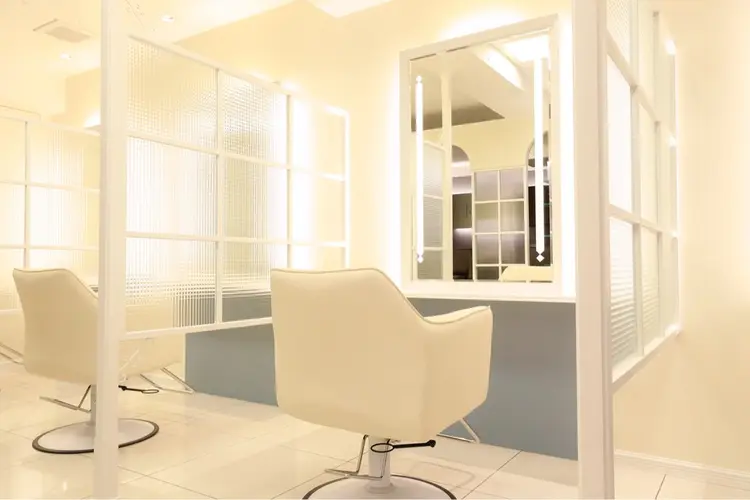 hair&nail　BOURGEの内観・外観2