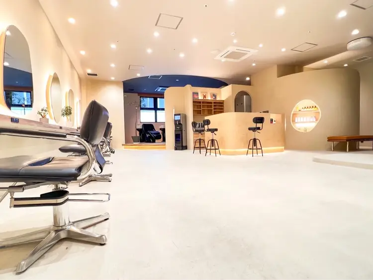 HIBIOの内観・外観1