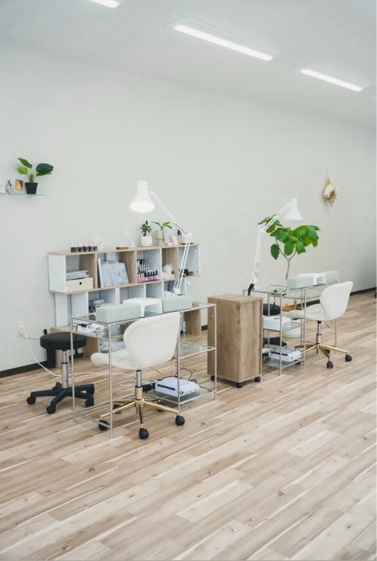 O ^nail+iの内観・外観2