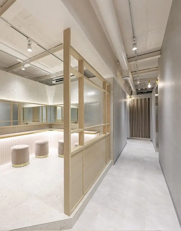 iny share salon 原宿の内観・外観2
