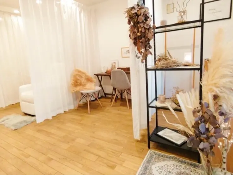 Dolce eye lashの内観・外観1