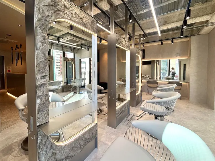 Lond Bloom天神大名店の内観・外観2