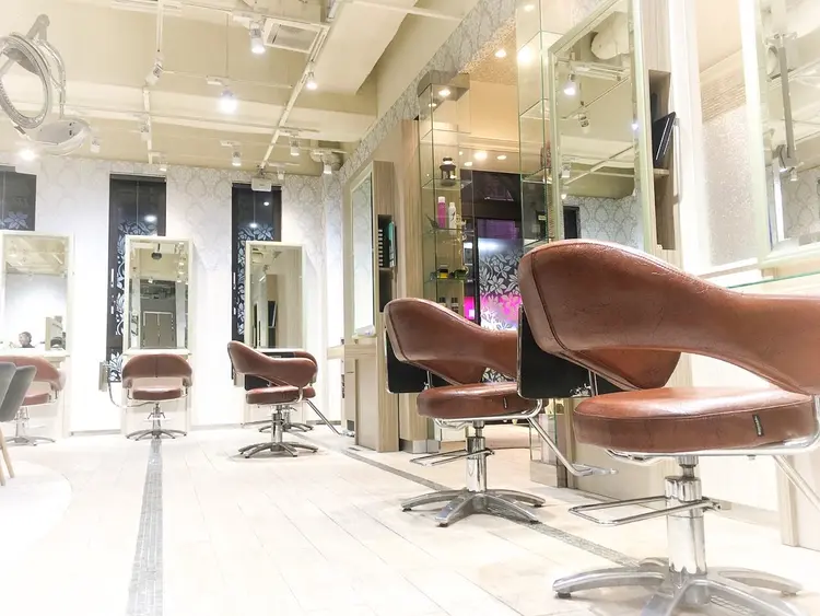 Vis lien 川口店の内観・外観2