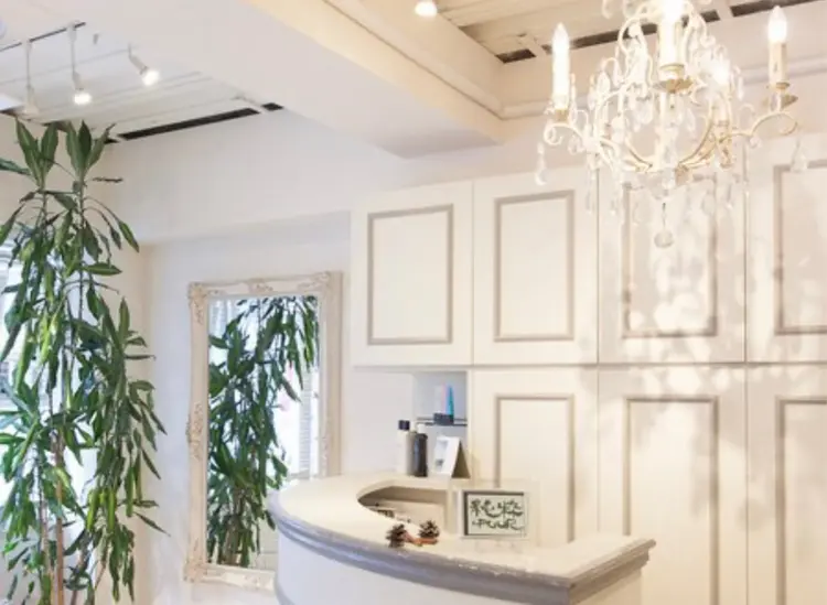 PUURの内観・外観2