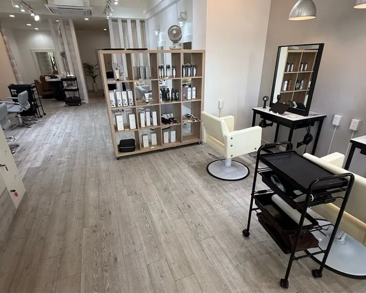 and Kの内観・外観1