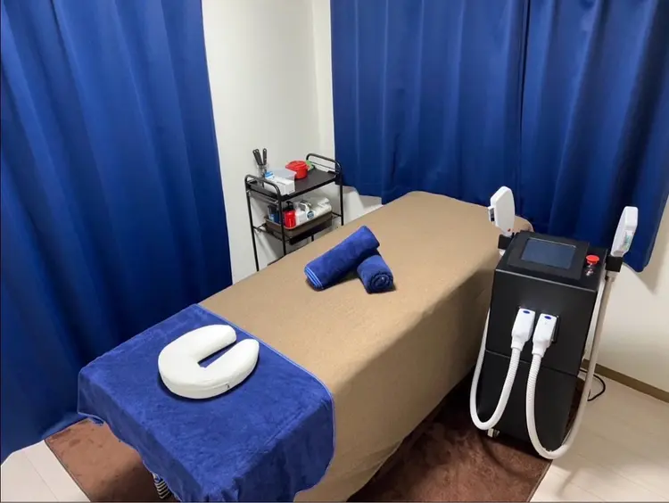 メンズ脱毛サロン shavysの内観・外観1