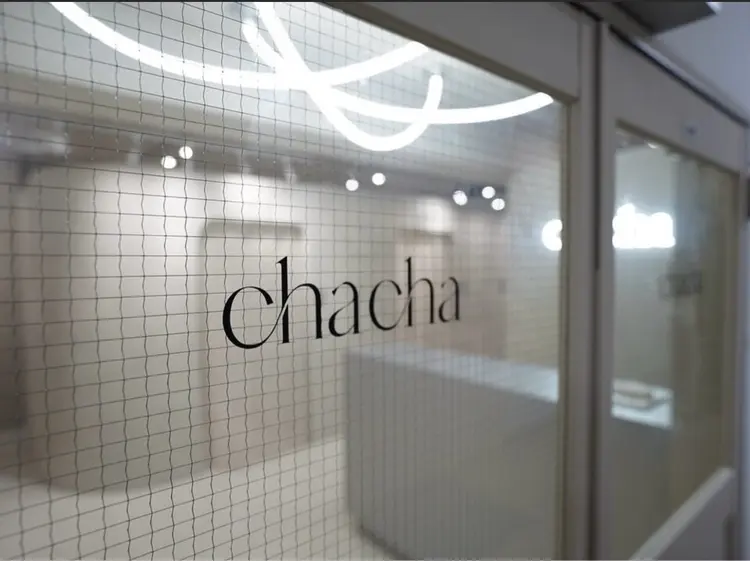 【まつ毛と眉毛の専門店】ｃｈａｃｈａ eyelash&eyebrow 錦糸町店の内観・外観1