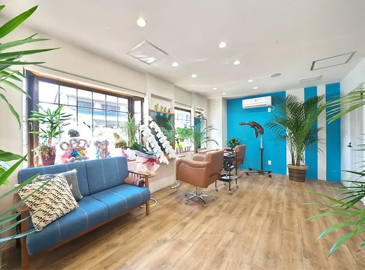 Hair Salon LIFEの内観・外観1