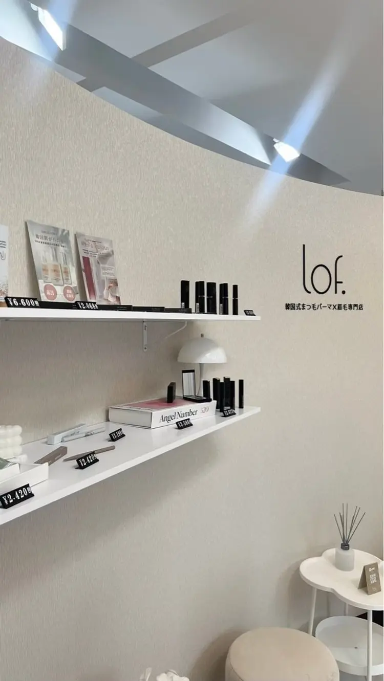 lof.岡山駅前店の内観・外観1