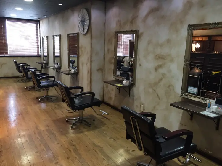 TriumpHの内観・外観2