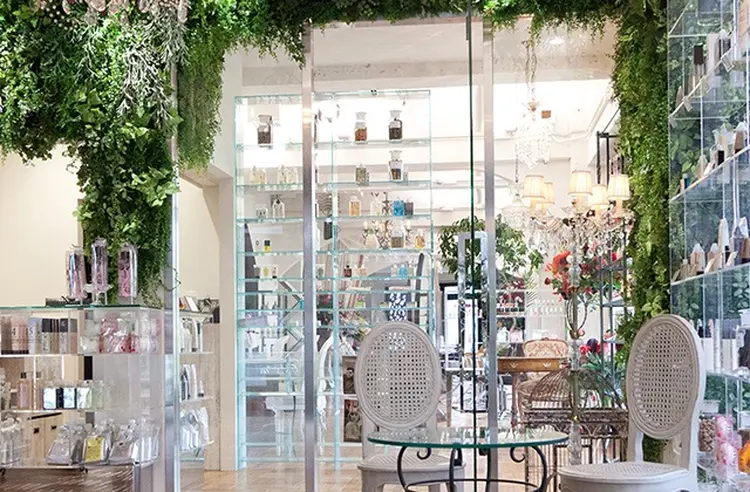 Of HAIRの内観・外観1