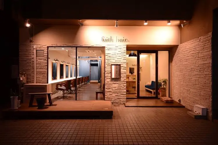 フェイスヘアークリエイションの内観・外観1